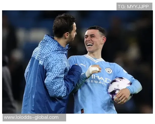 英超精彩对决那不勒斯大胜曼联帽子戏法点燃全场激情