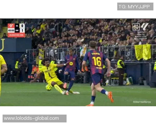 德甲精彩对决巴萨大胜波尔图红牌事件引发全场热议