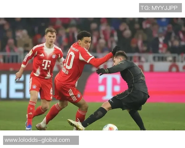 中超赛场惊现冷门曼联绝杀拜仁神扑引全场沸腾