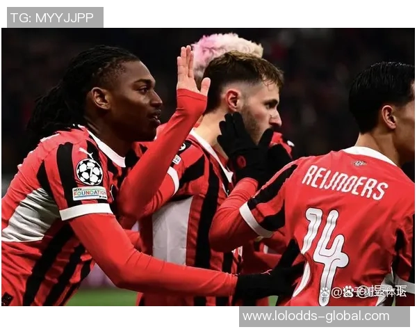 世界杯激战AC米兰与莱比锡战成平局赛场瞬间引发热烈讨论 世界杯激战AC米兰与莱比锡战成平局赛场瞬间引发热烈讨论