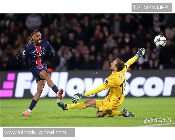 欧冠经典对决:拜仁逆转巴黎圣日耳曼绝杀瞬间震撼全场赛后分析 欧冠经典对决:拜仁逆转巴黎圣日耳曼绝杀瞬间震撼全场赛后分析