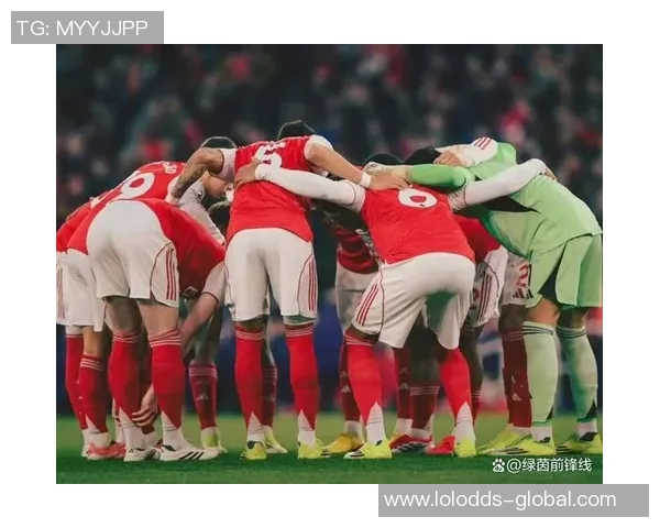 西甲激战：莱比锡与阿森纳鏖战平局红牌事件引发全场热议