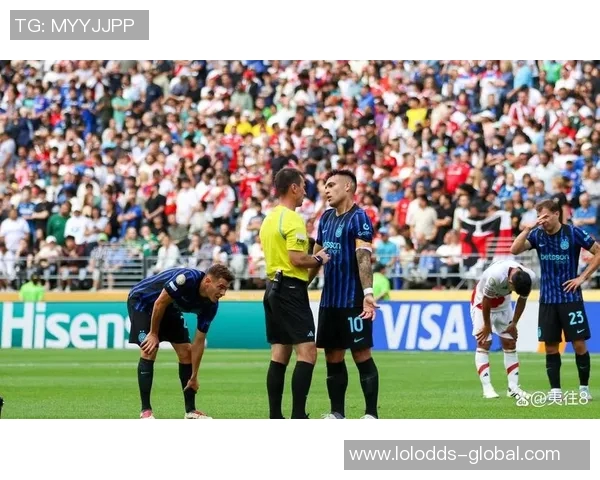 友谊赛精彩回顾：那不勒斯逆转国米点球大战引发全场热烈反响