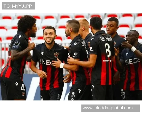 本菲卡战胜AC米兰晋级世界杯点球大战激情四溢引发转会热议