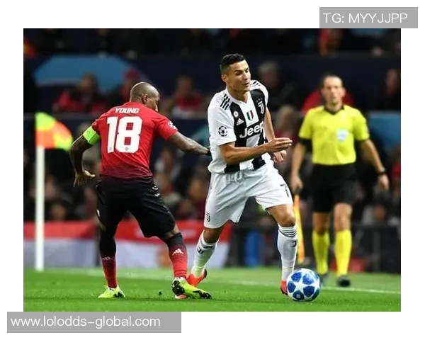 尤文图斯狂胜曼联5-1绝杀时刻引发争议判罚全场沸腾